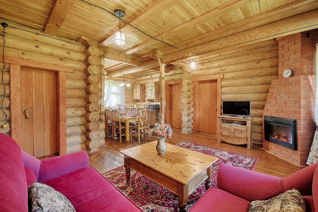 Дом Астраханский